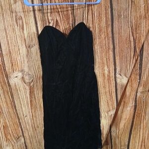 Elegant Black Strapless Dress